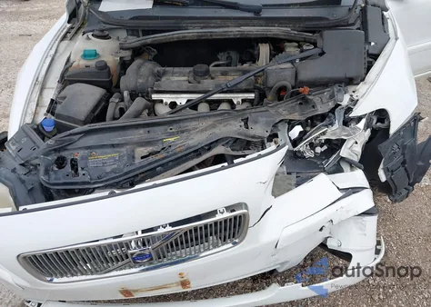 2007 Volvo V70 2.4 from USA, damaged, VIN YV1SW612872659723